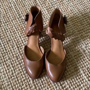 Leather heels corso como ankle strap